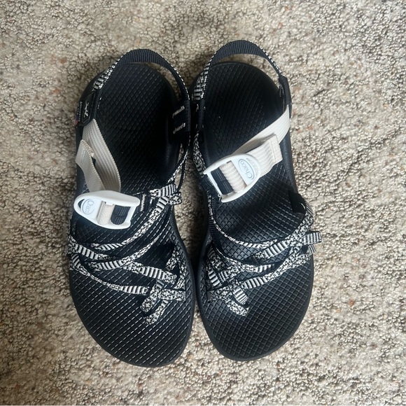 Chaco Black and White Sandals - Picture 3 of 9